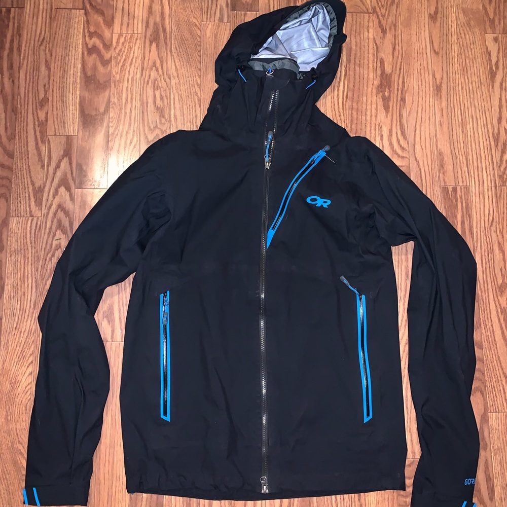 Outdoor Research Axiom Black Mens Medium Gore tex active